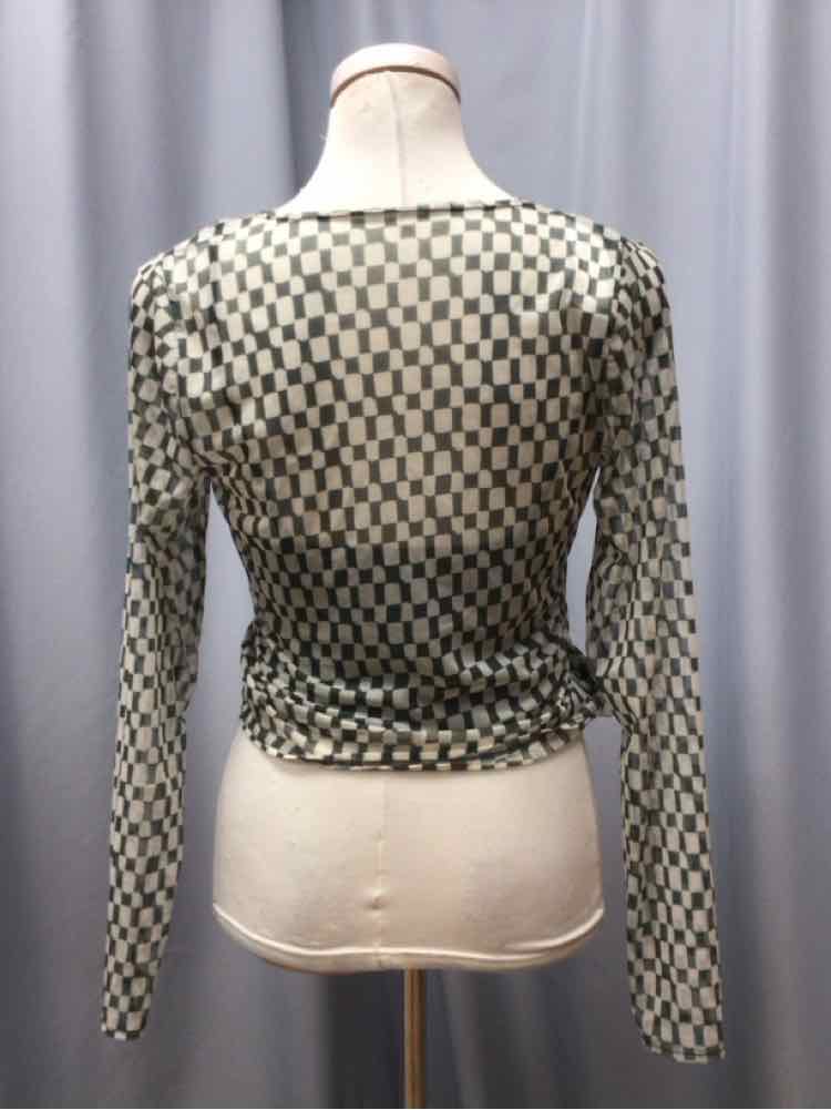 ABERCROMBIE & FITCH SIZE MEDIUM Ladies BLOUSE