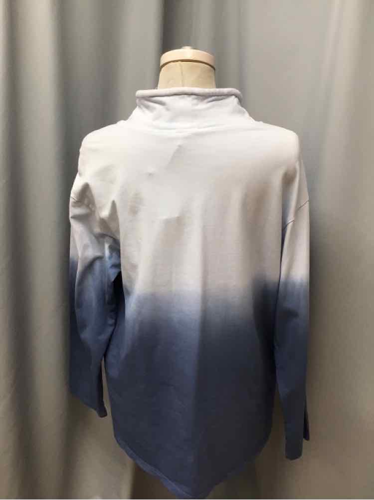 LIVIN' FOR THE WEEKEND SIZE X LARGE Ladies TOP