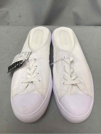 CONVERSE SIZE 10 1/2 Ladies SHOES