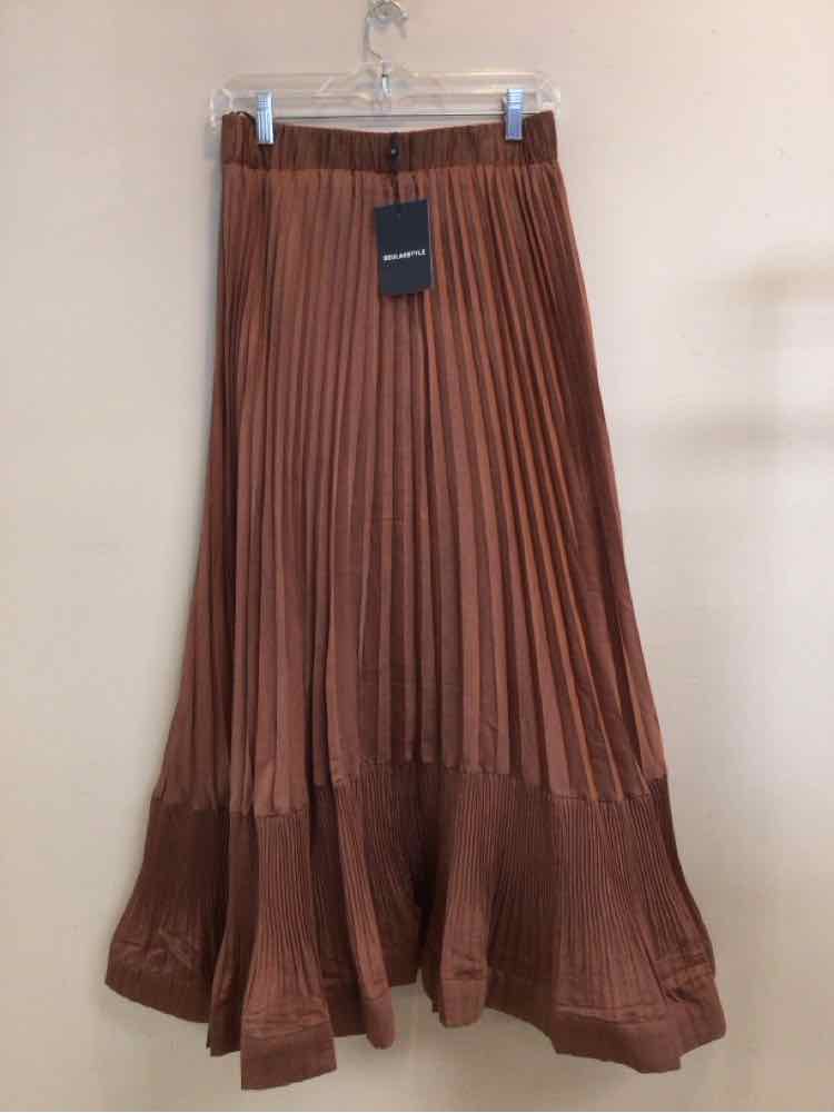 BEULAH STYLE SIZE LARGE Ladies SKIRT