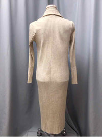 H & M SIZE MEDIUM Ladies DRESS