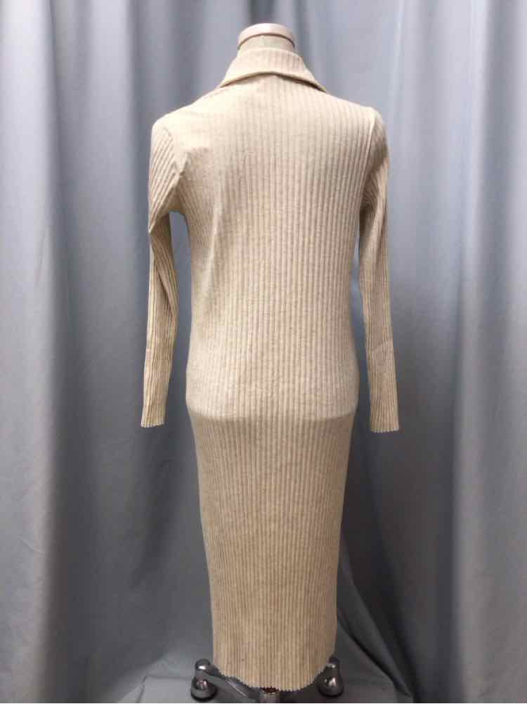 H & M SIZE MEDIUM Ladies DRESS