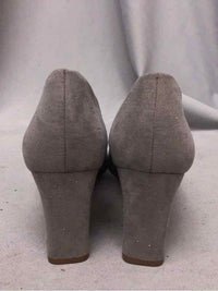 14TH AND UNION SIZE 8 1/2 Ladies SHOES