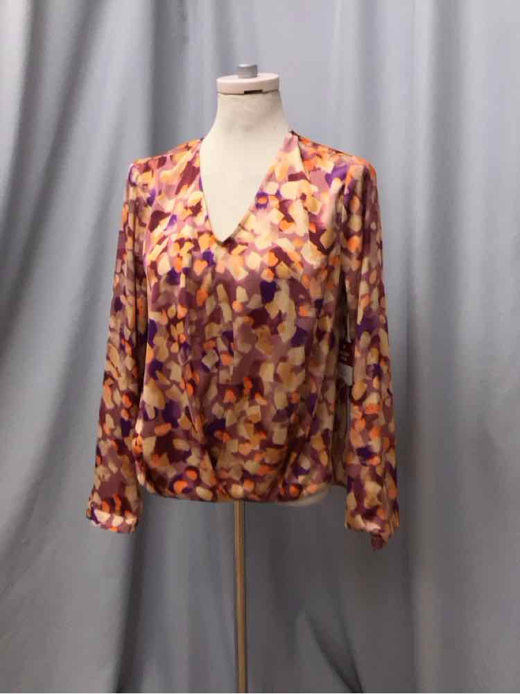 CABI SIZE SMALL Ladies BLOUSE
