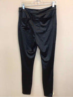 SKIMS SIZE LARGE Ladies PANTS