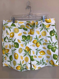 ISAAC MIZRAHI SIZE 16 Ladies SHORTS