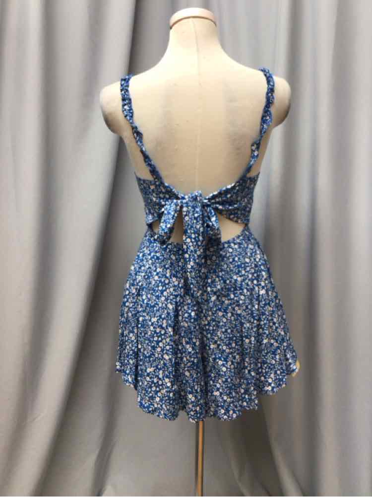 PRINCESS POLLY SIZE 4 Ladies DRESS