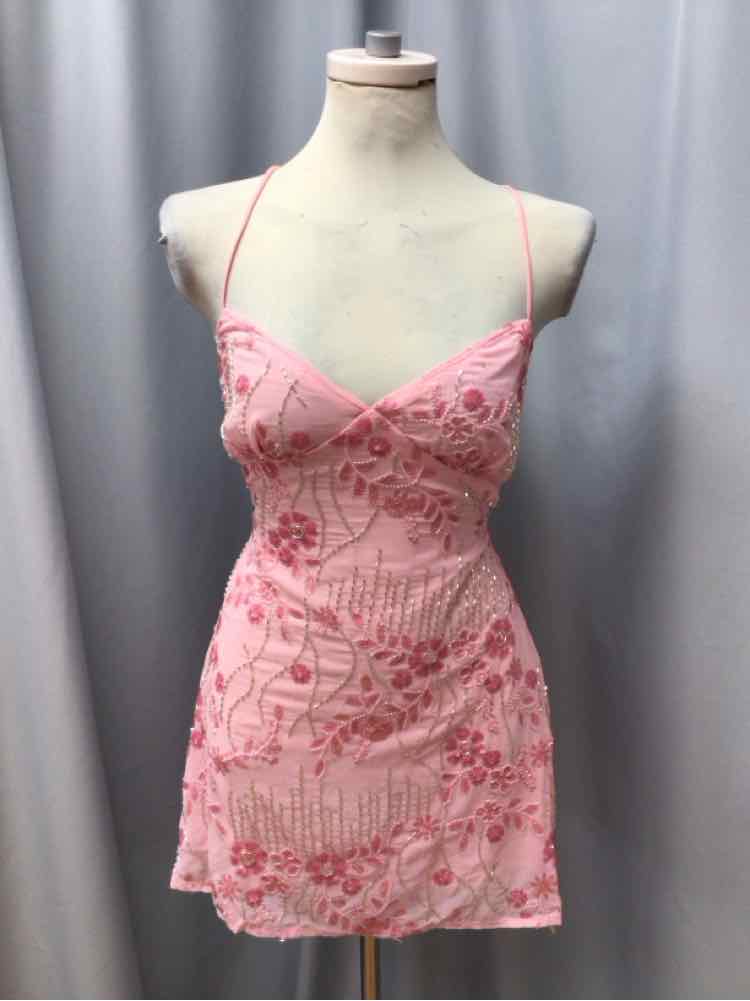 PEPPERMAYO SIZE MEDIUM Ladies DRESS