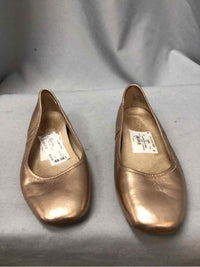 VIONIC SIZE 8 1/2 Ladies SHOES