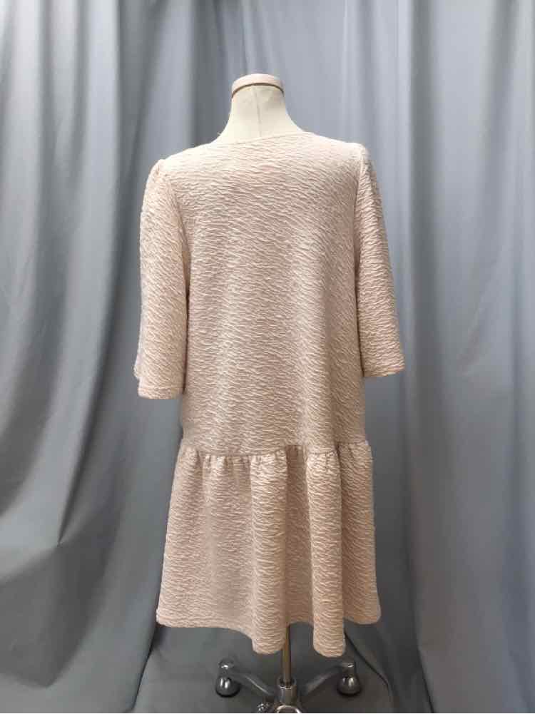 SEE AND BE SEEN SIZE LARGE Ladies DRESS