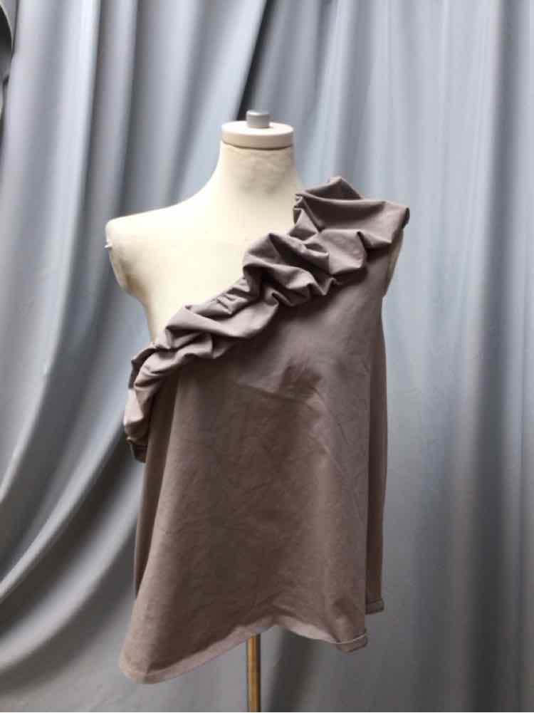 EXPRESS SIZE X LARGE Ladies TOP
