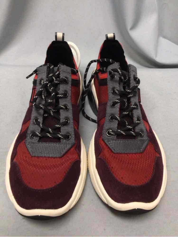 COACH SIZE 9 Ladies SHOES