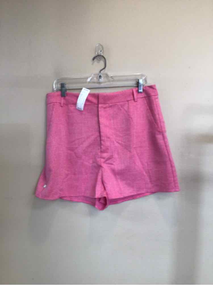 PRETTYLITTLETHING SIZE 10 Ladies SHORTS