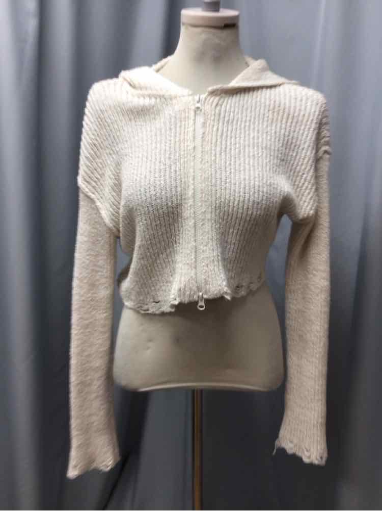 MOON & MADISON SIZE MEDIUM Ladies TOP