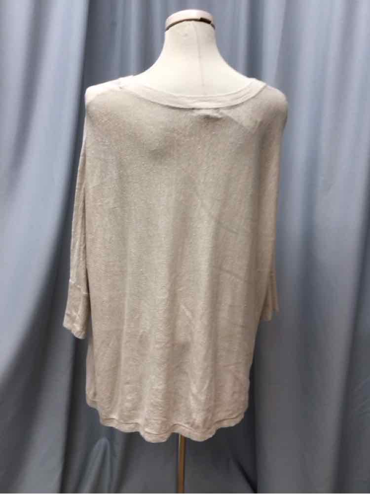 GARNET HILL SIZE LARGE Ladies TOP
