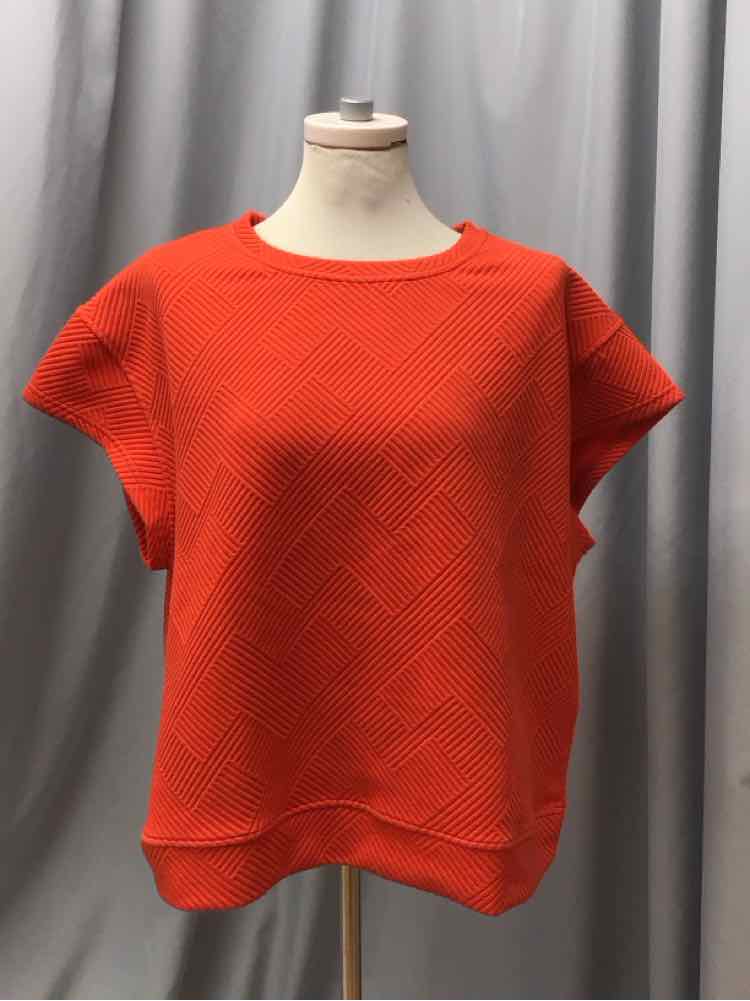 SEE AND BE SEEN SIZE MEDIUM Ladies TOP