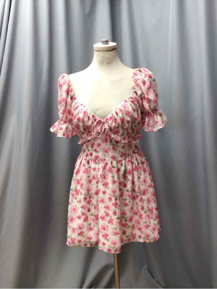 SKY TO MOON SIZE MEDIUM Ladies DRESS