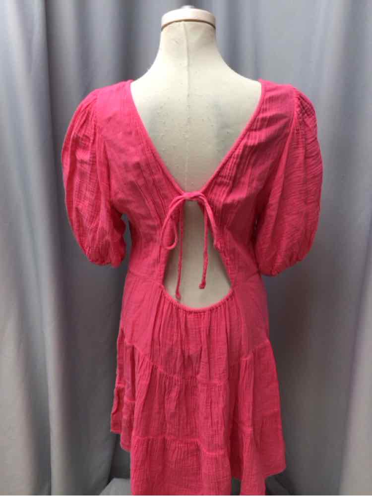 XIRENA SIZE X LARGE Ladies DRESS