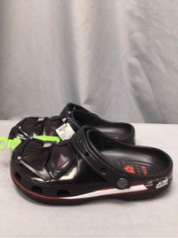 CROCS SIZE 8 Ladies SHOES