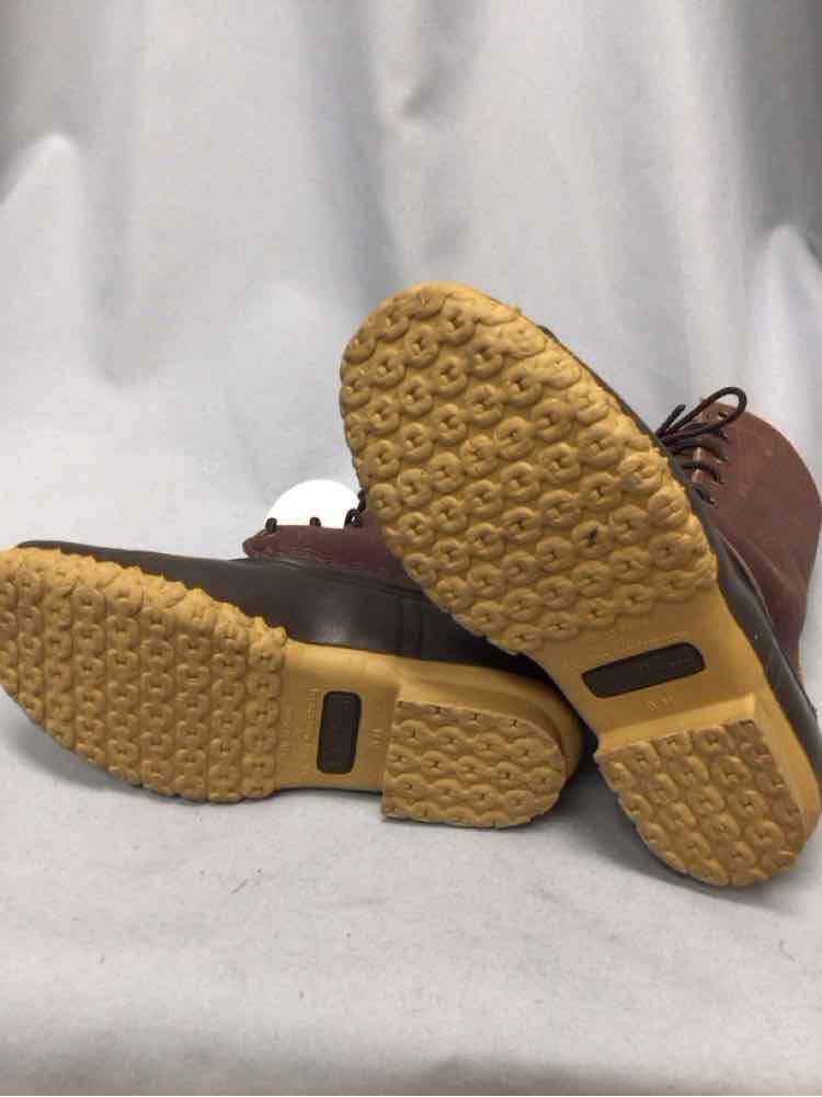 LL BEAN SIZE 8 Ladies SHOES