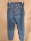 AMERICAN EAGLE SIZE 0 Ladies JEANS