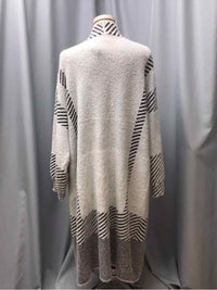 GRACE + KARMA SIZE X LARGE Ladies TOP