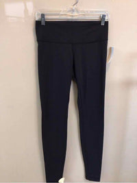 LULULEMON SIZE 6 Ladies EXERCISE