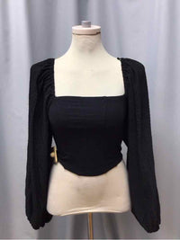 URBAN OUTFITTERS SIZE MEDIUM Ladies BLOUSE