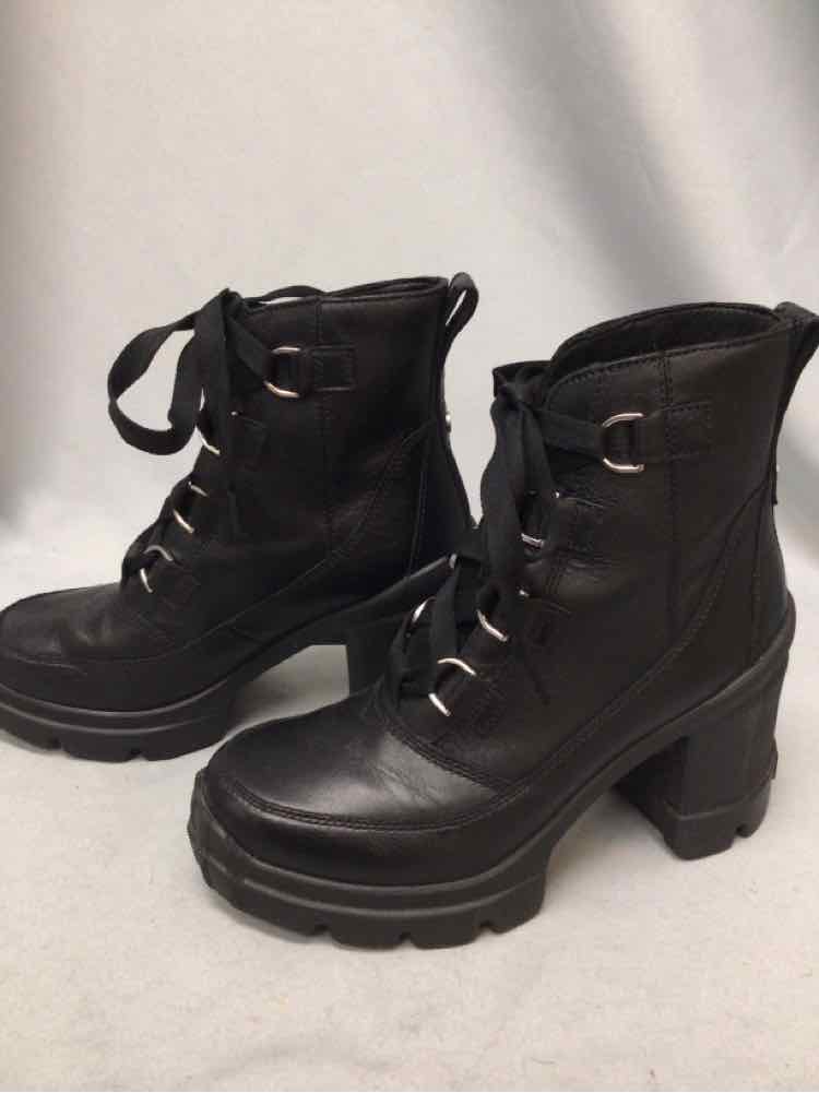 SOREL SIZE 8 1/2 Ladies SHOES