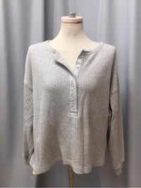 AERIE SIZE MEDIUM Ladies TOP
