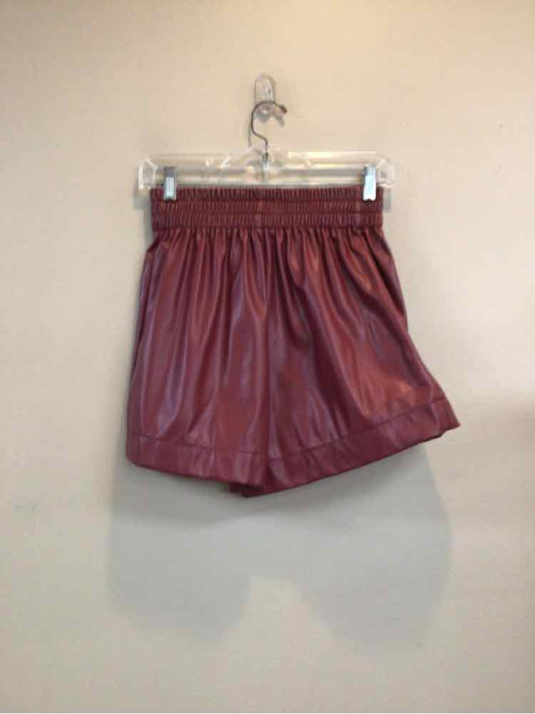 ENTRO SIZE SMALL Ladies SHORTS