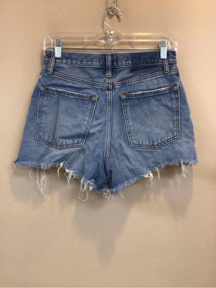 ABERCROMBIE & FITCH SIZE 6 Ladies SHORTS