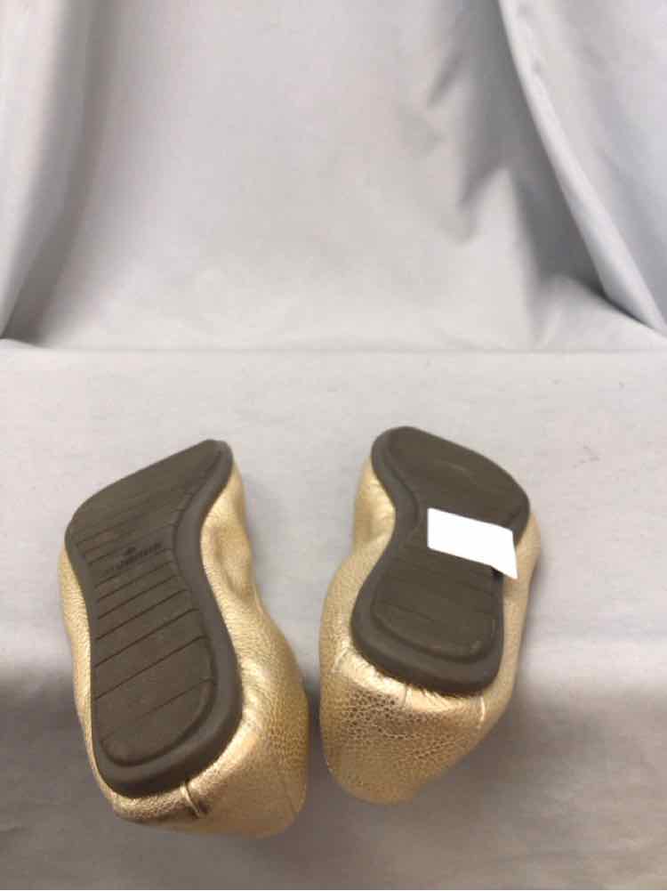 THE STOREHOUSE FLATS SIZE 11 Ladies SHOES