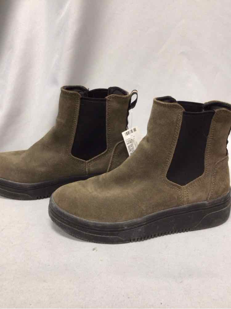 DR. SCHOLL'S SIZE 6 1/2 Ladies SHOES