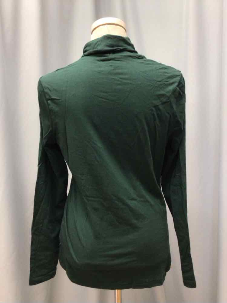 LANDS END SIZE MEDIUM Ladies TOP
