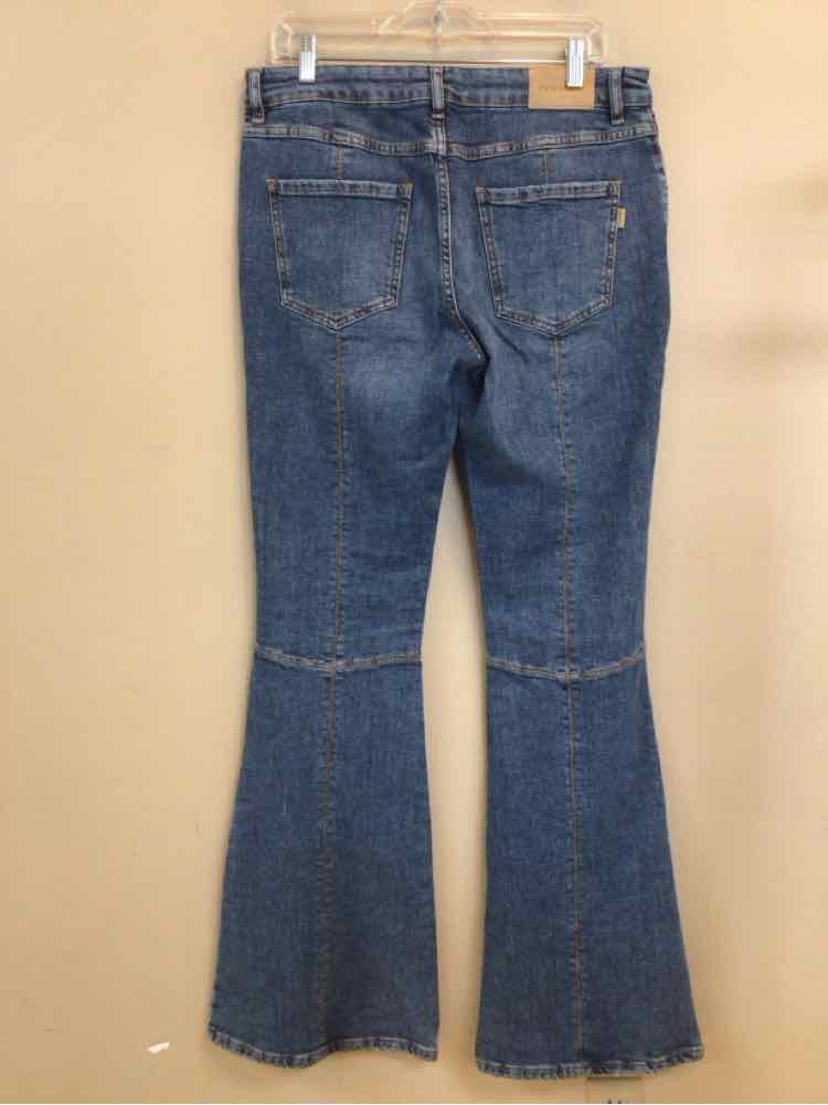 RETROFETE SIZE 31 Ladies JEANS
