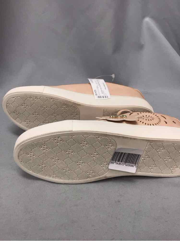 NANETTE LEPORE SIZE 9 Ladies SHOES