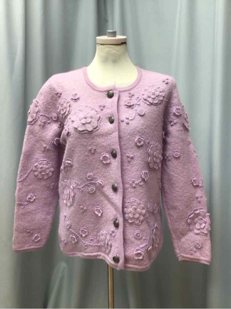 APPLESEEDS SIZE LARGE Ladies TOP