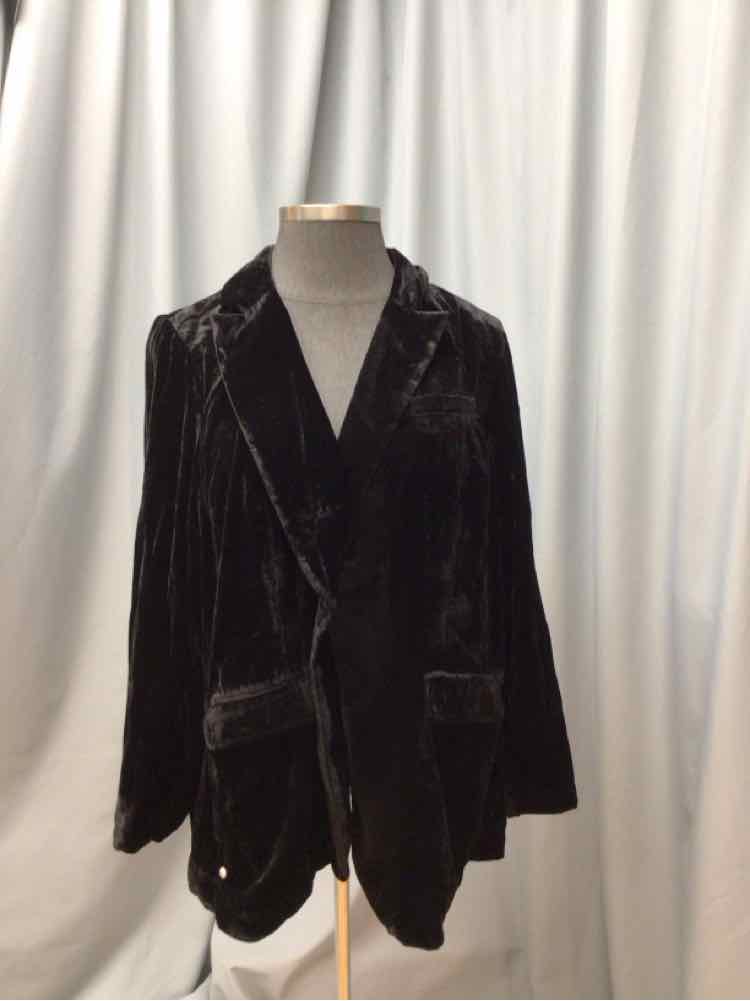 TORRID SIZE 3 X Ladies BLAZER