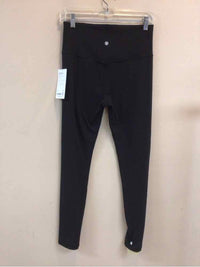 ATHLETA SIZE MEDIUM Ladies EXERCISE