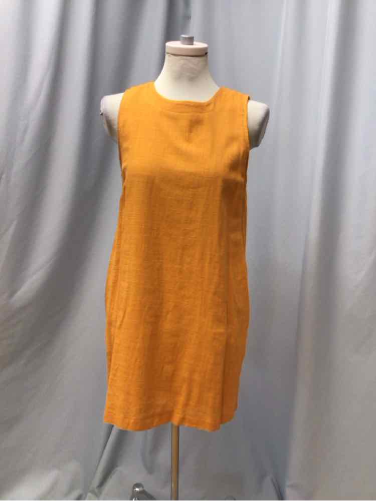 VERNACULAR SIZE LARGE Ladies DRESS