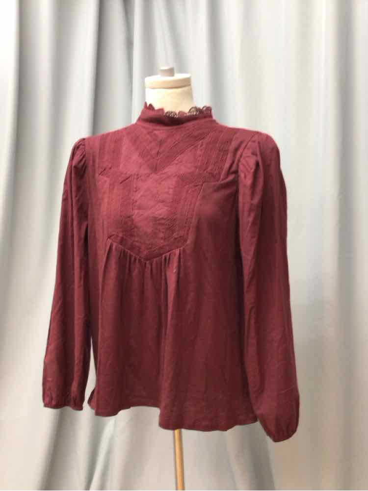 CUPIO SIZE MEDIUM Ladies BLOUSE