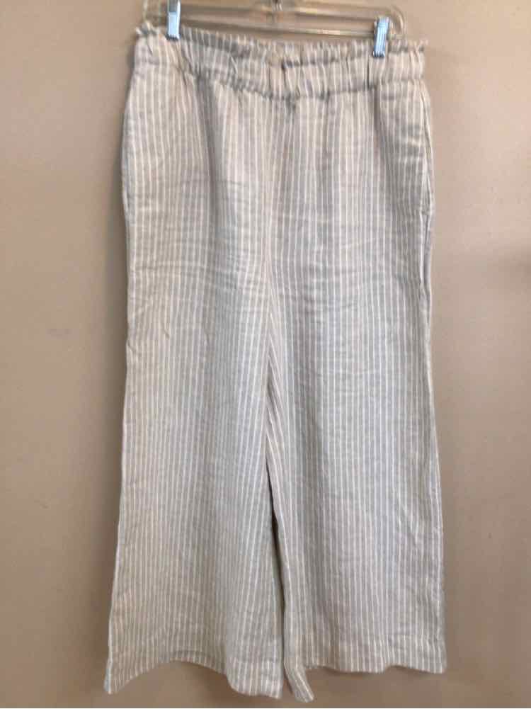 CHICOS SIZE 8 Ladies PANTS