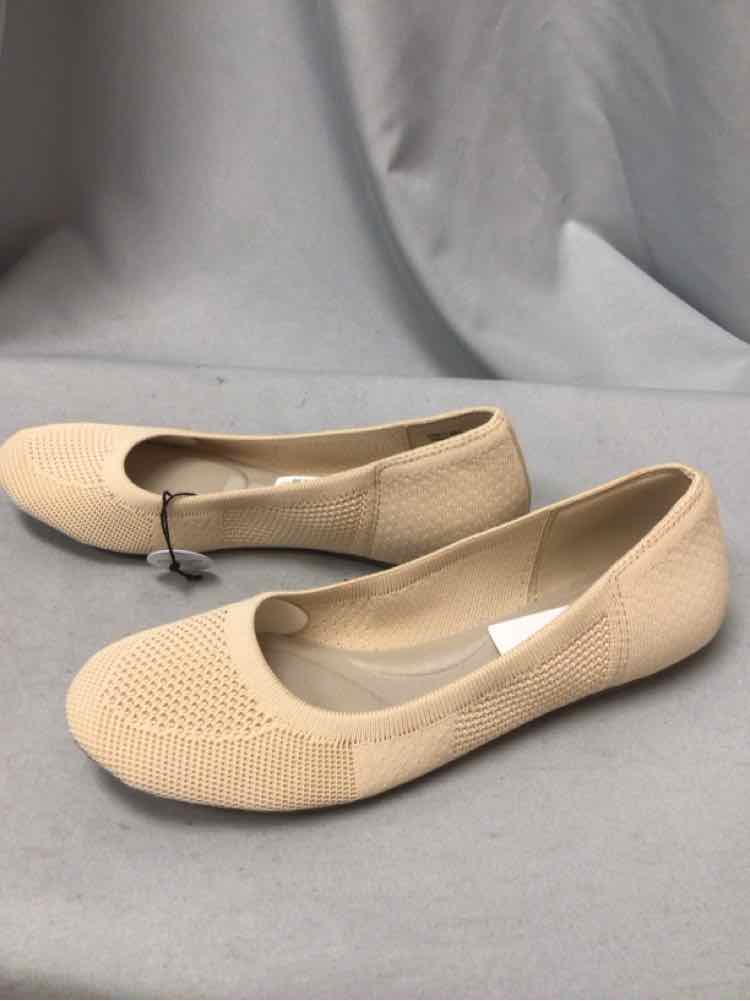 SONOMA SIZE 11 Ladies SHOES