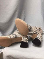 ABLE SIZE 8 1/2 Ladies SHOES