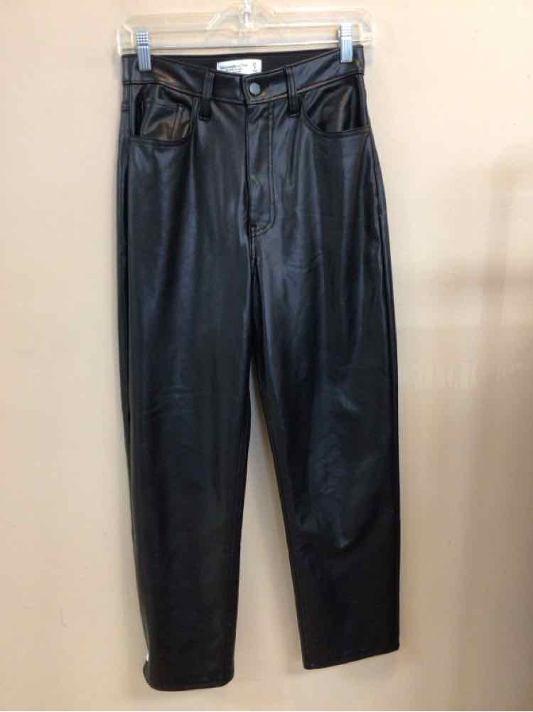 ABERCROMBIE & FITCH SIZE 4 Ladies PANTS
