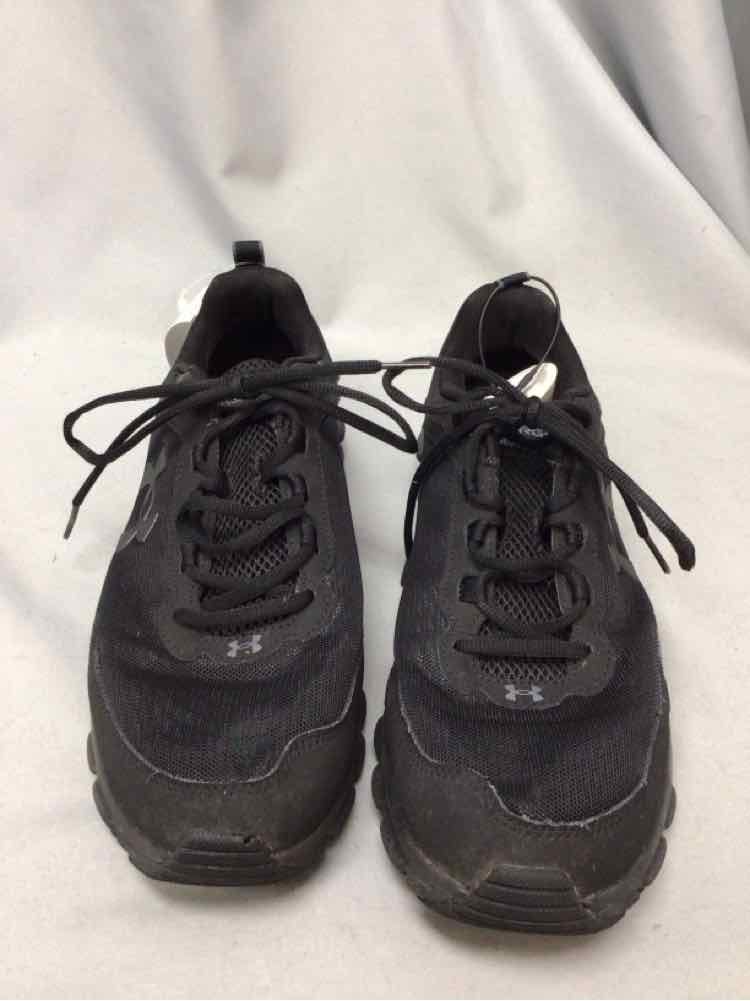 SIZE 12 UNDER ARMOUR Men's SHOES