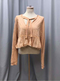 FREE PEOPLE SIZE MEDIUM Ladies TOP