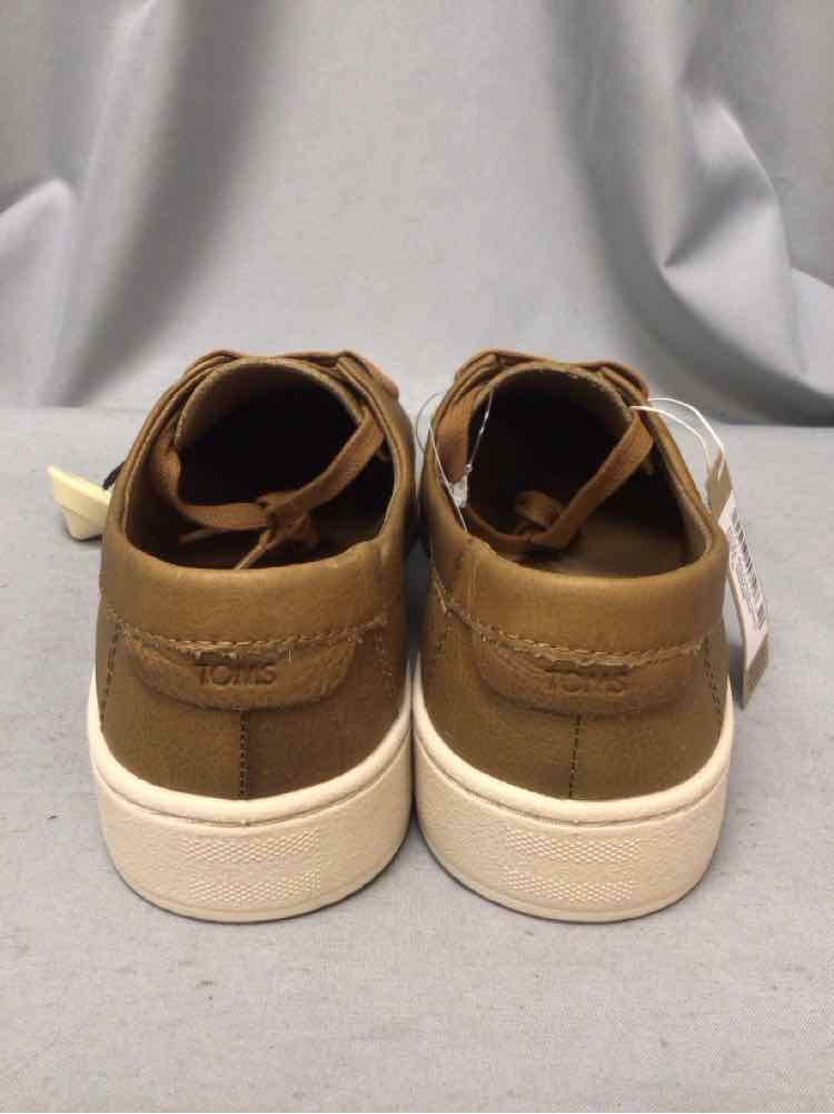 SIZE 10 TOMS Men's SHOES