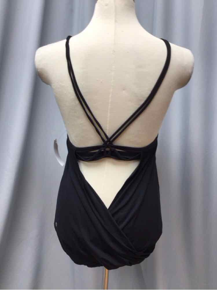 LULULEMON SIZE SMALL Ladies EXERCISE